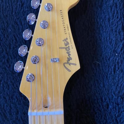 Fender JV Modified '50s Stratocaster HSS 2-Tone Sunburst Fender JV Modified '50s Stratocaster HSS 2-Color Sunburst #JV004940 (7lbs, 9.3oz) image 6