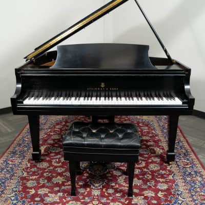 1986 Steinway & Sons 5'7" Model M Grand Piano | Satin Ebony image 2