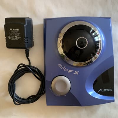 ALESIS AirFX　DJエフェクター Alesis AirFX Hand Theramin-like Sound and Effects Controller
