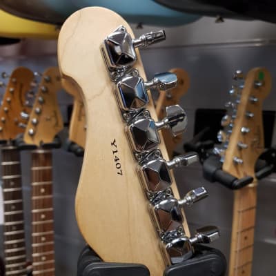 Yamaha   Eg112 C Electric Guitar image 8