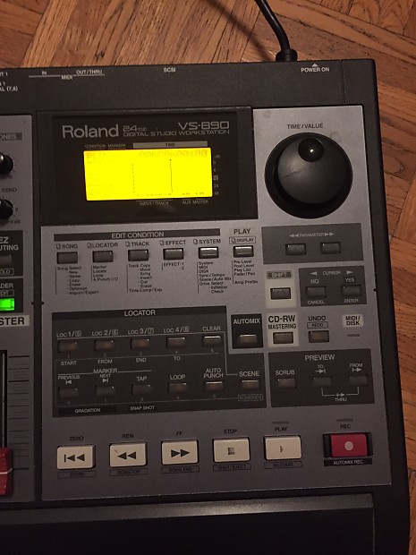 Roland VS-890 Roland Vs-890 digital hard disk HD multitrack Roland VS-890 Roland Vs-890 digital hard disk HD multitrack
