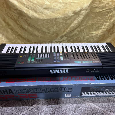 Yamaha PSR-36 Portatone, Vintage 80's FM Synthesizer, Full Size Keys, Original Box, Great Condition image 7
