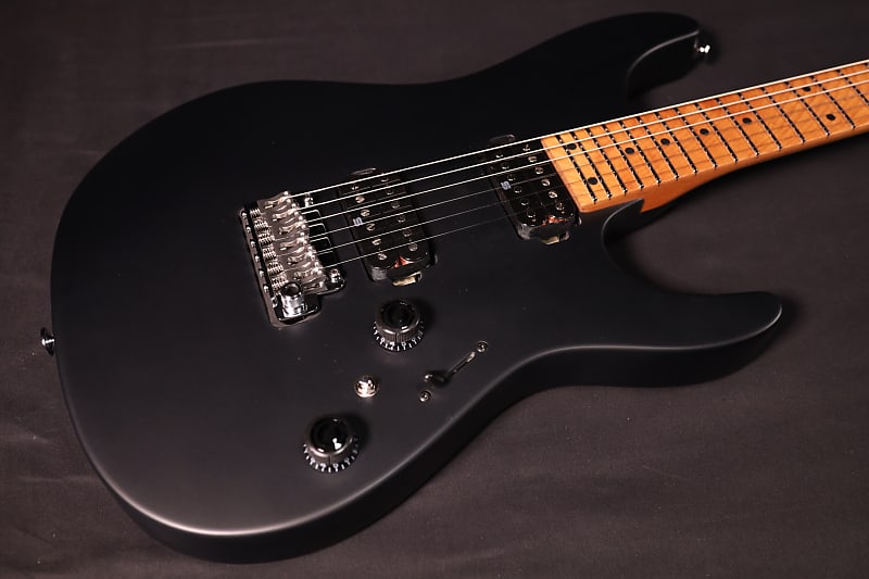 Ibanez AZ2402BKF AZ Prestige 6str Electric Guitar w/Case Ibanez AZ2402BKF AZ Prestige 6str Electric Guitar w/Case