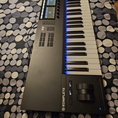 Native Instruments Komplete Kontrol S61 Mk2 | Reverb Native Instruments Komplete Kontrol S61 Mk2 | Reverb