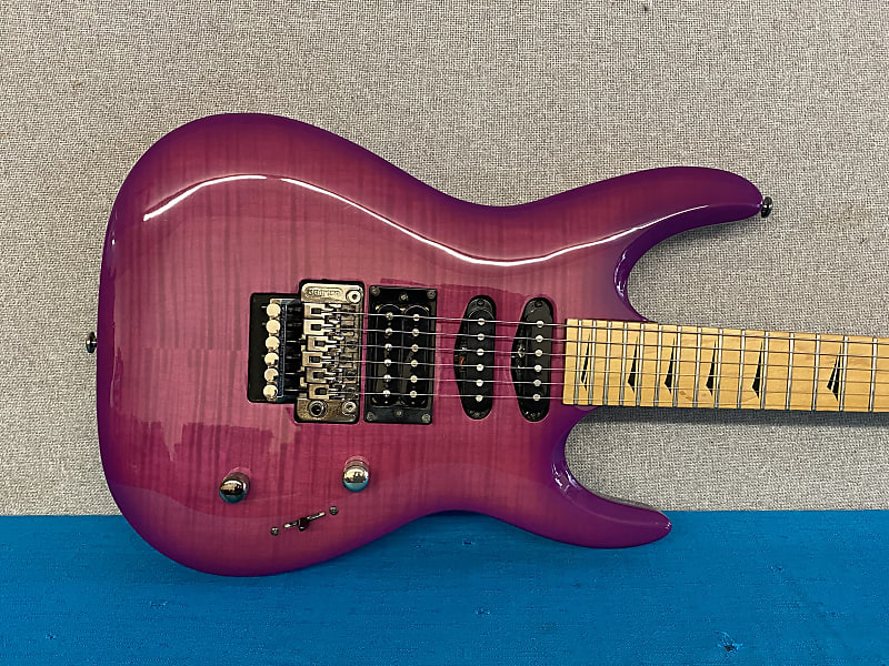 Kramer Striker Custom SC211 FR - Floyd Rose Trans Purple Burst - Ready To  Play!