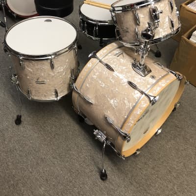 Sonor Vintage Series Vintage Pearl Drum Set image 5