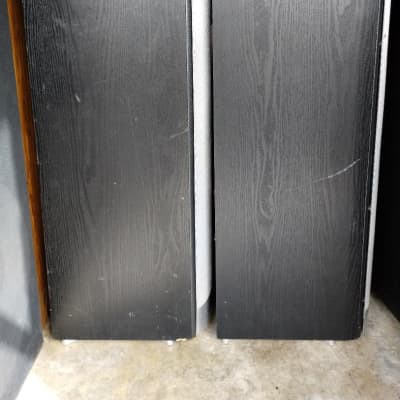 JBL Venue Stage speakers in good condition  A couple holes in the grills.  Minor blemishes. - 2000's image 4