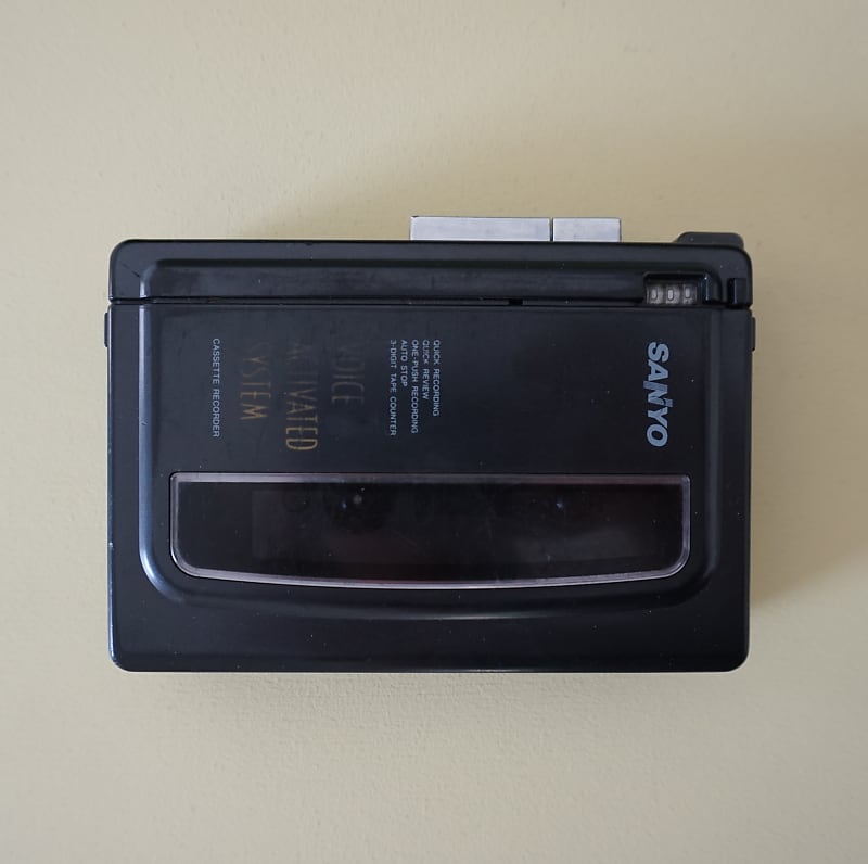 Sanyo M1118 Cassette Tape Recorder 1990 - Black