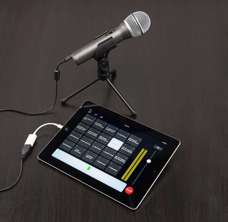 Begin a podcasting, voiceover, or  career w/ Samson's Q2U USB  bundle: $70 ($115+ value)