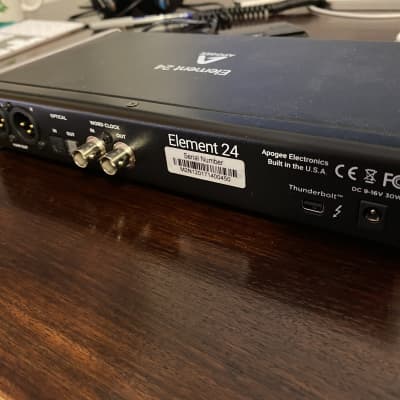 Apogee Element 24 + Apogee Control Bundle – Includes rack