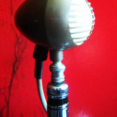 Vintage 1940's RCA MI-12017-G dynamic microphone Hi Z w cable & stand prop display Shure image 5