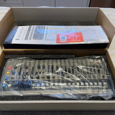 Roland JX-08 Boutique Series Polyphonic Synthesizer Module 2021 - Present - Black
