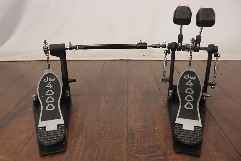 DW 4000 Single Chain Double Bass Drum Pedal | Reverb