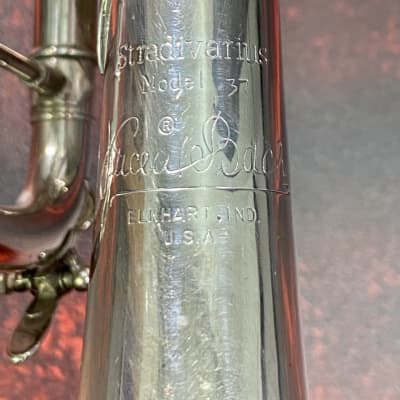 Bach 180S37 Stradivarius Series Bb Trumpet (Philadelphia,PA) image 4