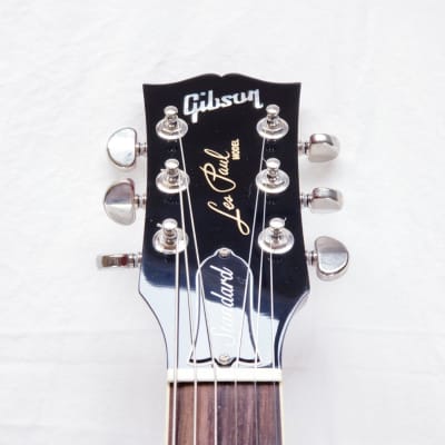 2022 Gibson Les Paul Standard '60s Electric Guitar - Unburst image 4