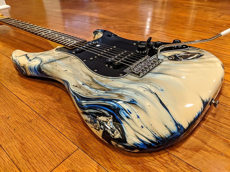 Fender Stratocaster 2013 White Blue Swirl image 1
