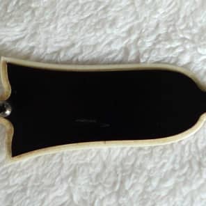 Vintage 1962 Gibson Wide Border Truss Rod Cover w/Screws for 1960-1964 SGs, ES Guitars image 1