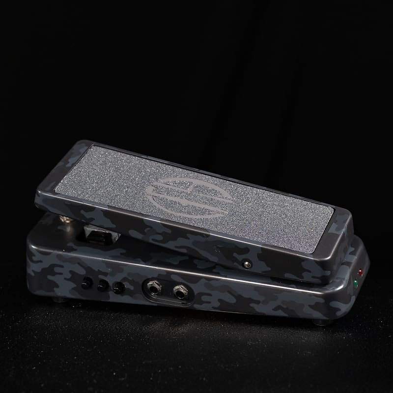 Dunlop DB01 Dimebag Signature Cry Baby From Hell Wah | Reverb Dunlop DB01 Dimebag Signature Cry Baby From Hell Wah | Reverb