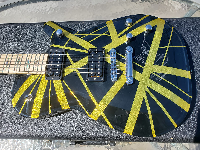 GMP Roxie USA EVH Tribute Van Halen Bumblebee sparkle, Gibson strings image 1