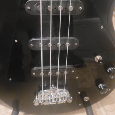 2012 Gibson Grabber G-3 III, 70's reissue, EX cond image 3