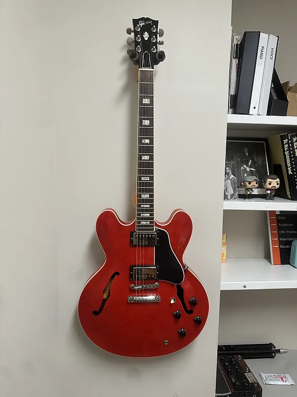 Gibson ES-335 Y RD ブロックインレイ　Memphis 工場製 Gibson ES-335 Y RD ブロックインレイ Memphis 工場製 - メルカリ