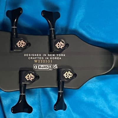 Spector NS Dimension 4-String, Haunted Moss / Wenge image 4