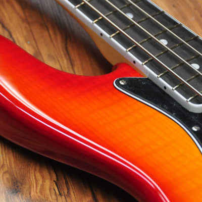Fender Rarities Flame Ash Top Jazz Bass Plasma Red Burst image 9