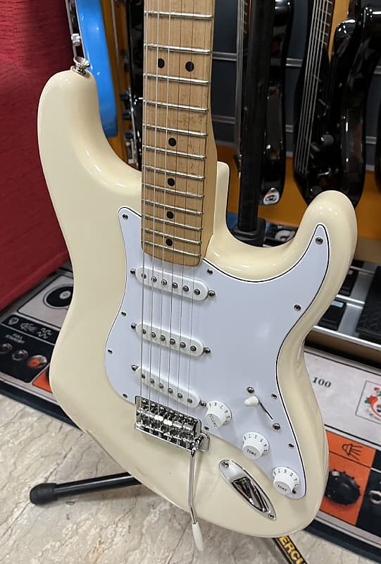 Fender Stratocaster Made in Mexico Made in Mexico Electric Guitar