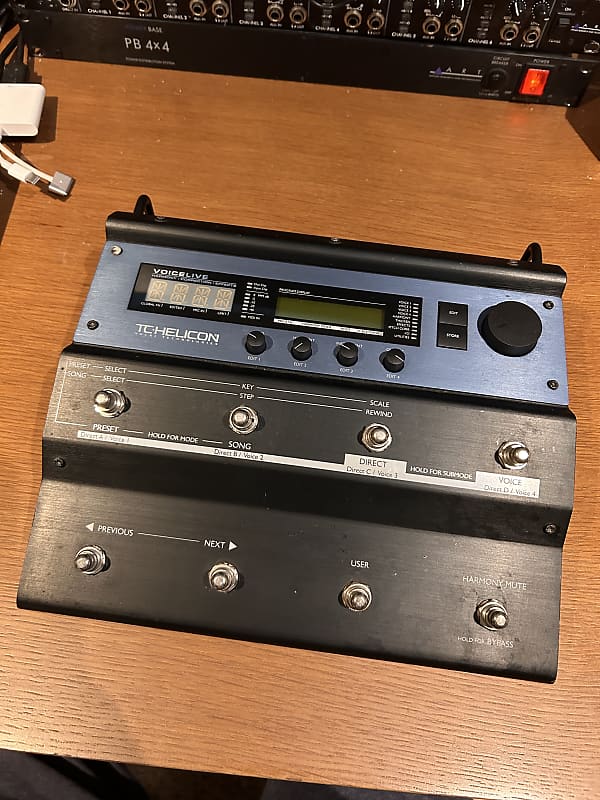 TC HELICON VOICELIVE 初代 TC HELICON VOICELIVE 初代 - メルカリ