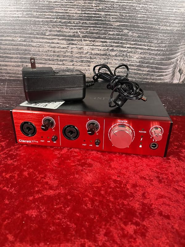 Focusrite Clarett 2Pre Thunderbolt Audio Interface