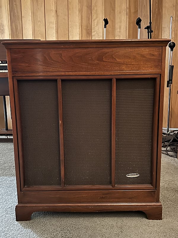 Hammond PR40 Tone Reverb