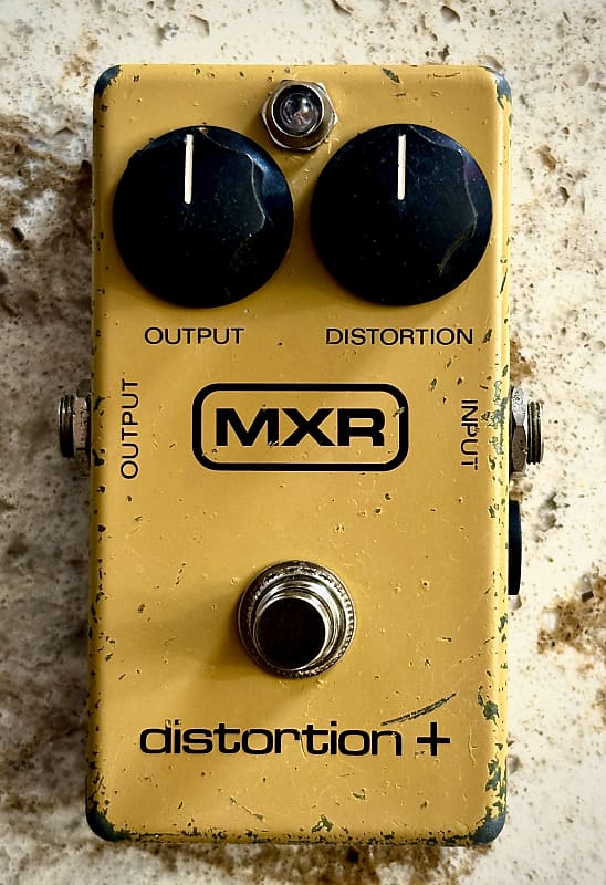 MXR® DISTORTION+ - Dunlop