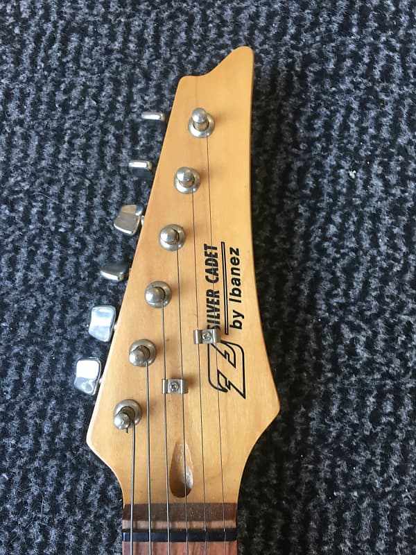 美品 Silver Cadet by Ibanez SZ-P10E/OS 美品 Silver Cadet by Ibanez SZ-P10E/OS Ibanez Z Silver Cadet