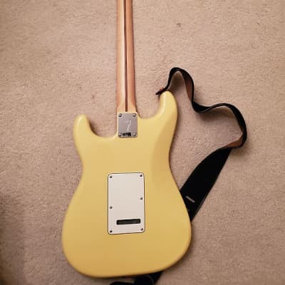 Fender Player Stratocaster with Maple Fretboard 2018 - Present Buttercream image 6
