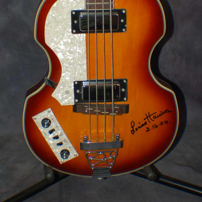 2004  Signed American English Louise Harrison Jay Turser Left Hand Beatle Bass Grover Tuners Gigbag image 2