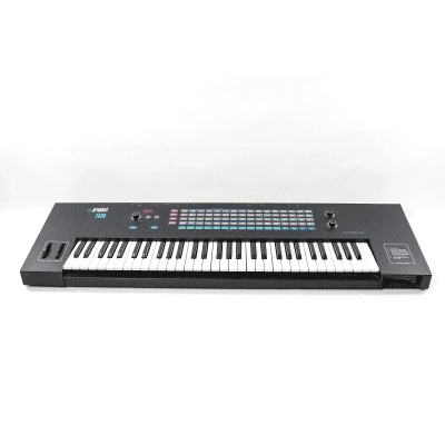 Sequential Prophet 2000 61-Key 8-Voice Polyphonic Synthesizer