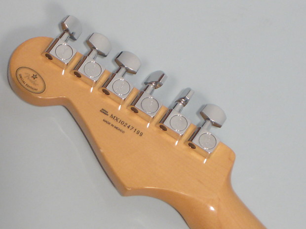 Fender Mexico Special Edition Ash Stratocaster 2010 Mary Fender Mexico Special Edition Ash Stratocaster 2010 Mary