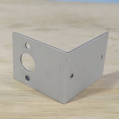 Roland JV-880 parts - power switch bracket