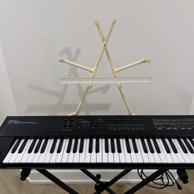 Roland D-10 61-Key Multi-Timbral Synthesizer with extras