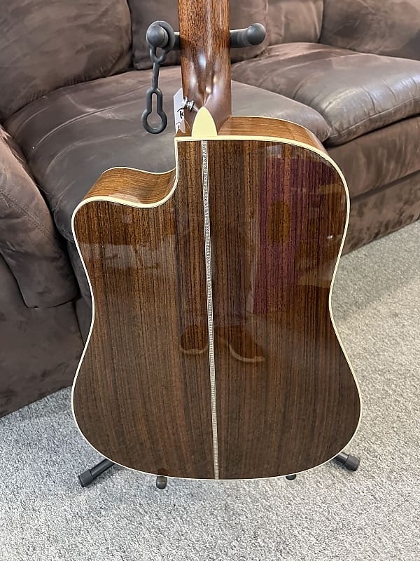 Martin Standard Series HDC-28E | Reverb