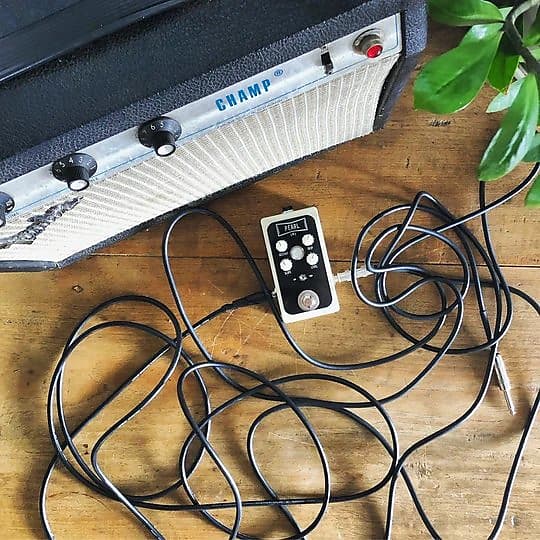 Recovery Effects Pearl PEDAL (Heavy Low-End Vintage Fuzz