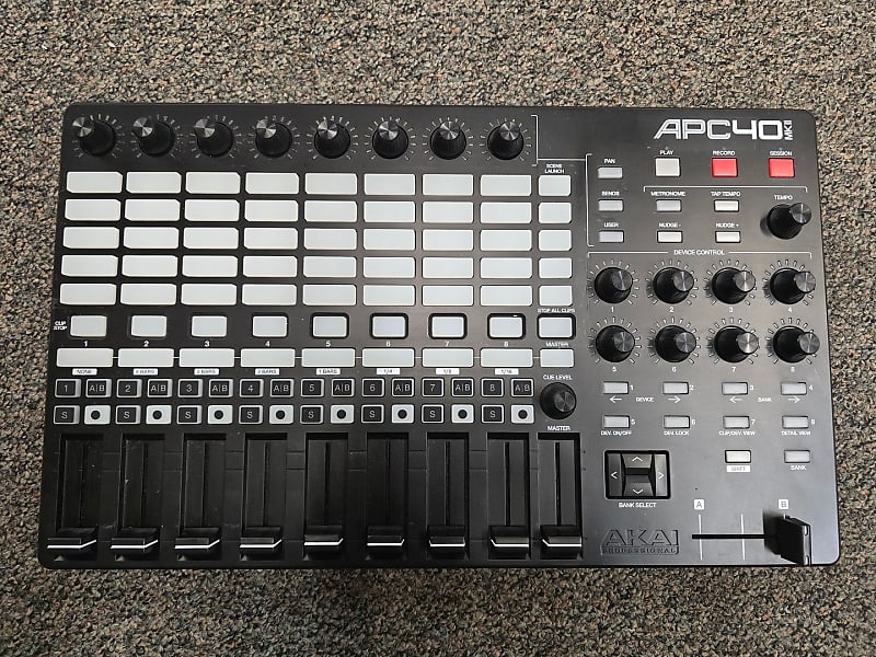 Akai APC-40 MKii MIDI Controller (Springfield, NJ)