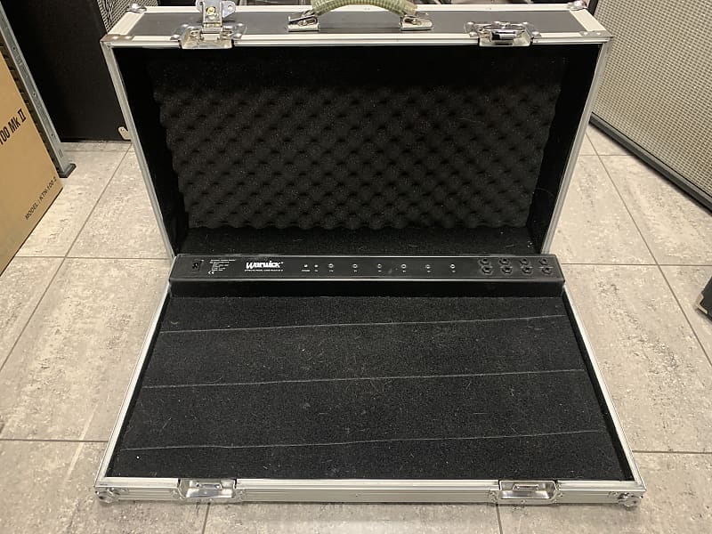 Pedalboard hard online case