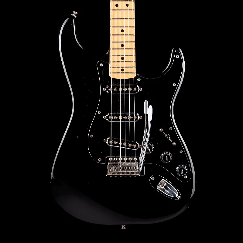 Fender FSR Special Edition Standard Stratocaster with Maple