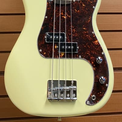 Nashville Guitar Works NGW210 P Bass in Ivory image 1