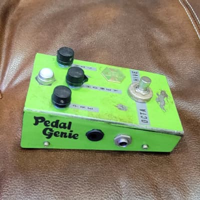 Beetronics OctaHive Octave Fuzz | Reverb