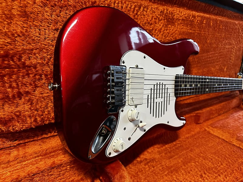 けん玉　ALL ST CHAMP MODEL Fender ST-Champ Mini Stratocaster MIJ with Built In Speaker
