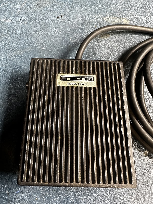 Ensoniq FSW1 Foot Pedal Keyboard Synth sustain momentary Reverb