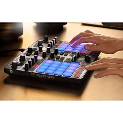 Hercules P32 DJ Controller with High Performance Pads + PreSonus Eris E3.5 3.5" 2-Way 25W Nearfield Monitors (Pair)  and RCA Cable image 4