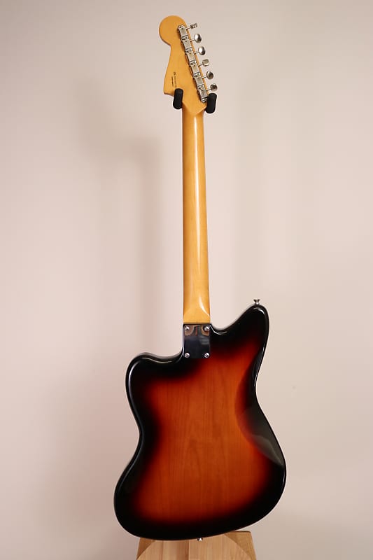 Fender Classic Player Jazzmaster Special with Pau Ferro